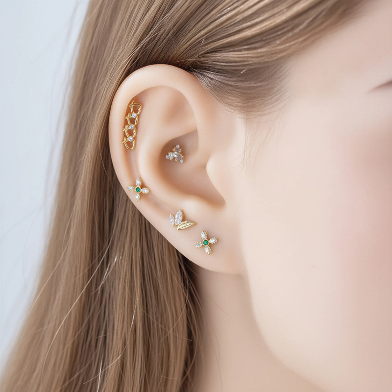 1PC G23 Titanium16G Flower CZ  - Body Jewelry Implant Grade Titanium ulasan dan harga
